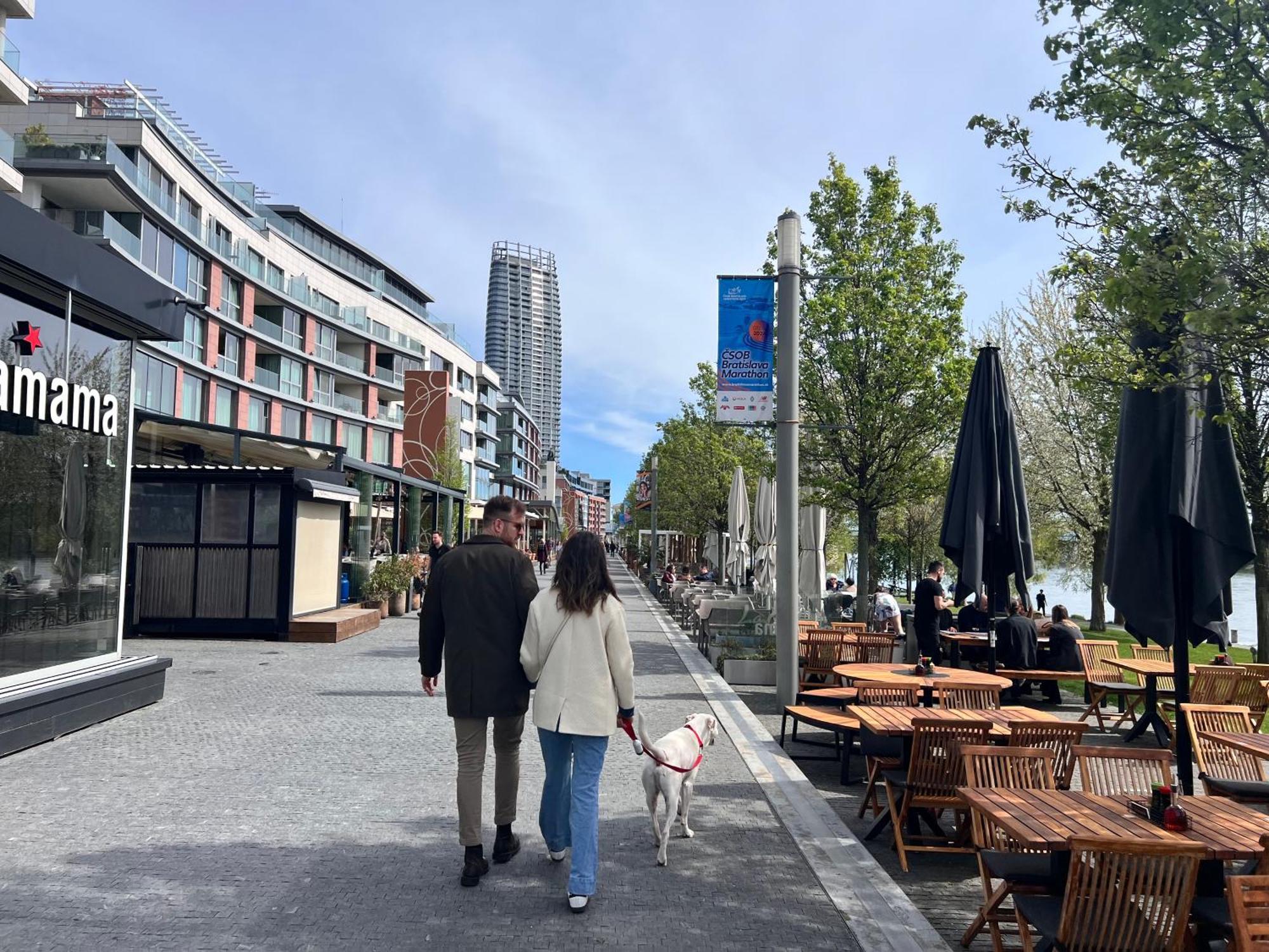 River Front Mezonet Eurovea Bratislava Luaran gambar